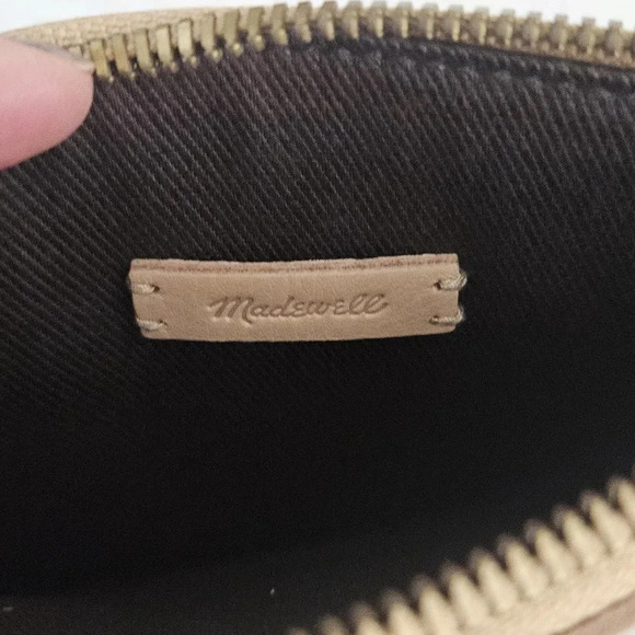 Madewell Simple Pouch Belt Bag Fanny Pack Natural Authenic Leather Adjustable - Picture 3 of 5